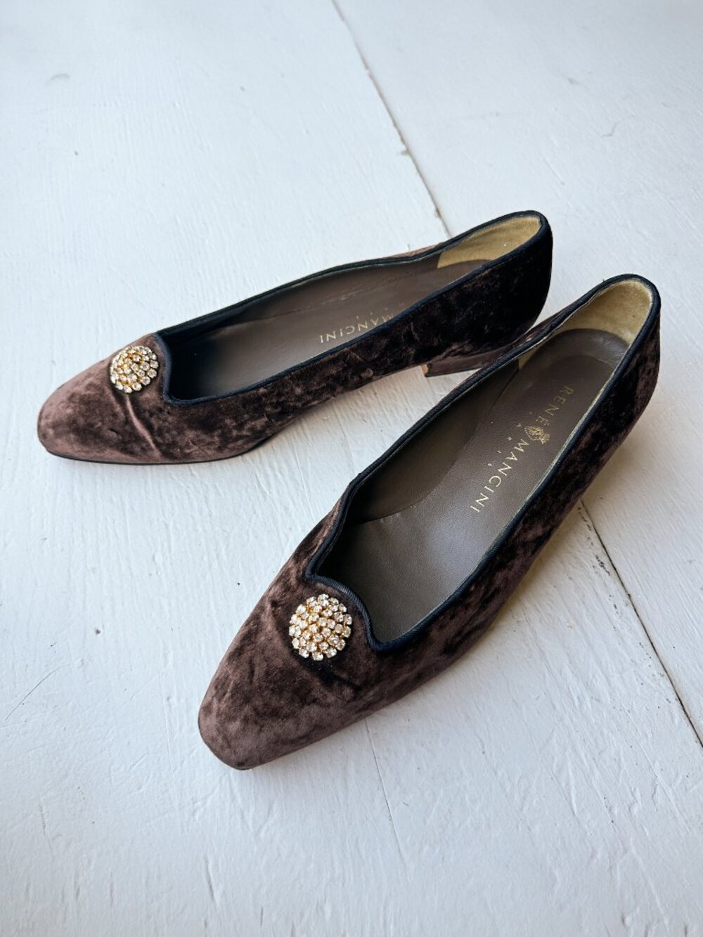 Vintage Rene Mancini Brown Velvet Jeweled Block Heel Pumps - Size 11